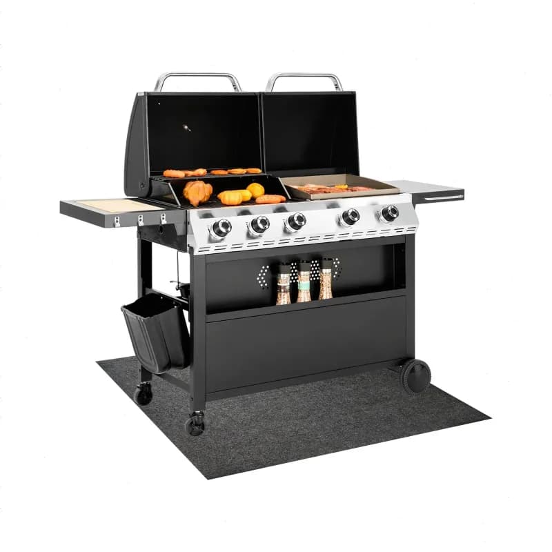 Alfombra protectora de suelo para barbacoa 112x76 cm: colocada bajo una barbacoa de gas con ruedas