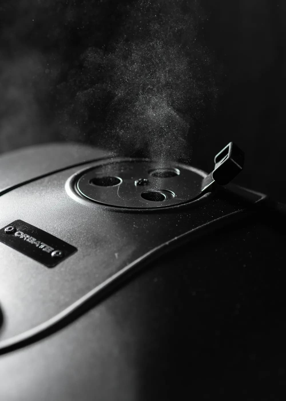 Barbacoa de carbón Create Smokey Pro con regulador de brasas y mesa plegable: regulador de ventilación