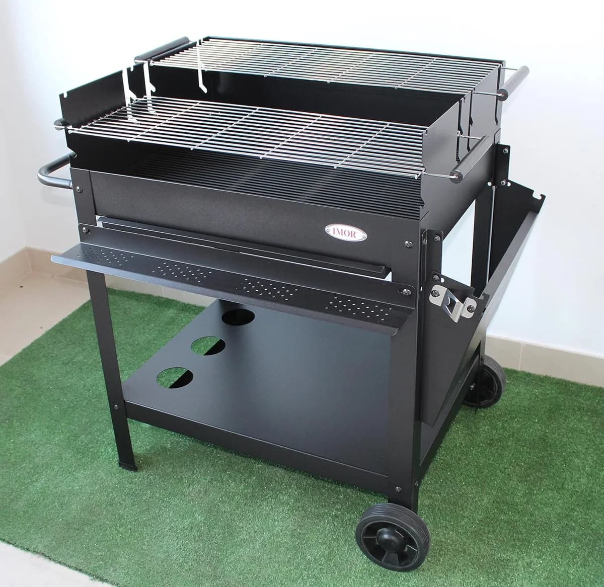 Barbacoa de leña y carbón Imor XL Madrid V20 con 2 parrillas regulables — barbacoa de leña grande