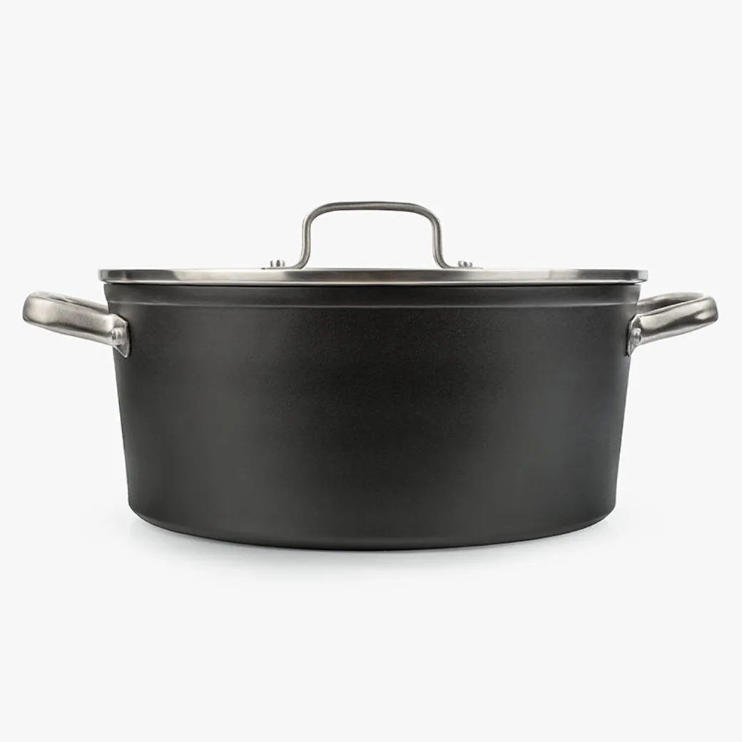 Cacerola antiadherente cerámica Arcos Samoa 28 cm con tapa de cristal: vista lateral