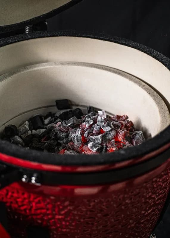 Barbacoa kamado Create de cerámica 21" roja: cajón de carbón extraíble por la puerta frontal