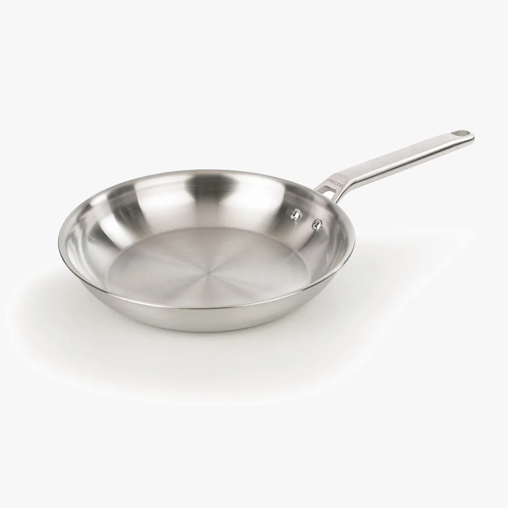 Sartén de acero inoxidable Arcos Samoa 26 cm sin antiadherente, para inducción