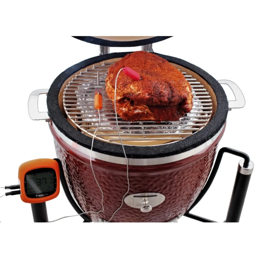 Termómetro Bluetooth Monolith Thermolith con 2 sondas y app: en uso durante una barbacoa
