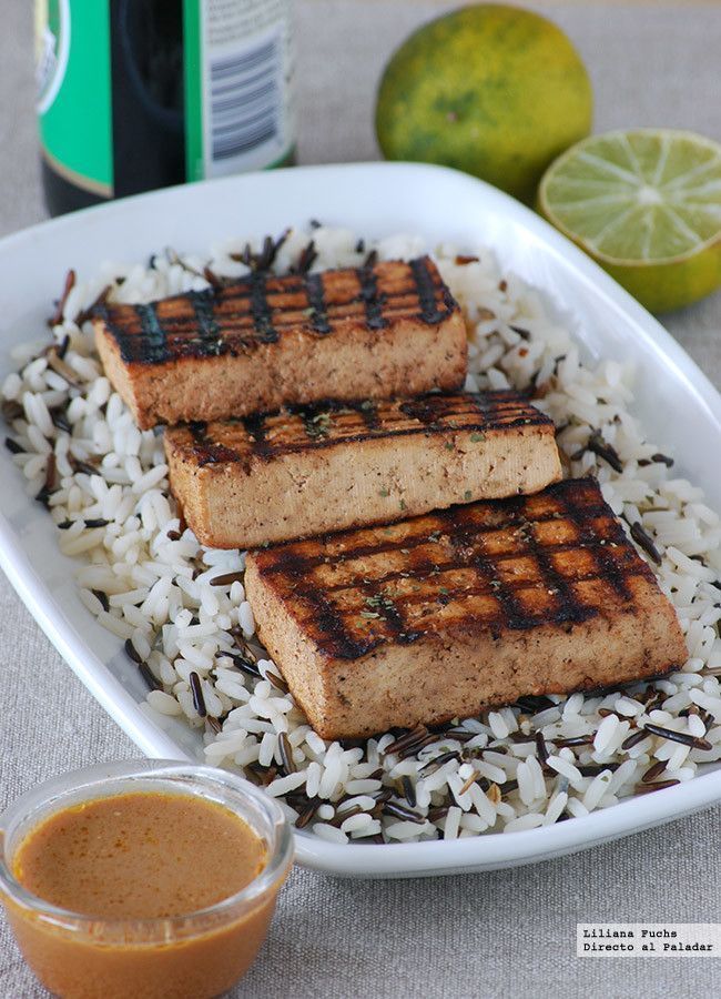 Tofu hawaiano marinado a la parrilla