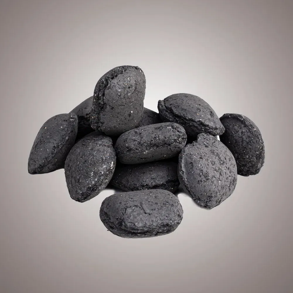 Briquetas de carbón vegetal de encina con forma ovalada